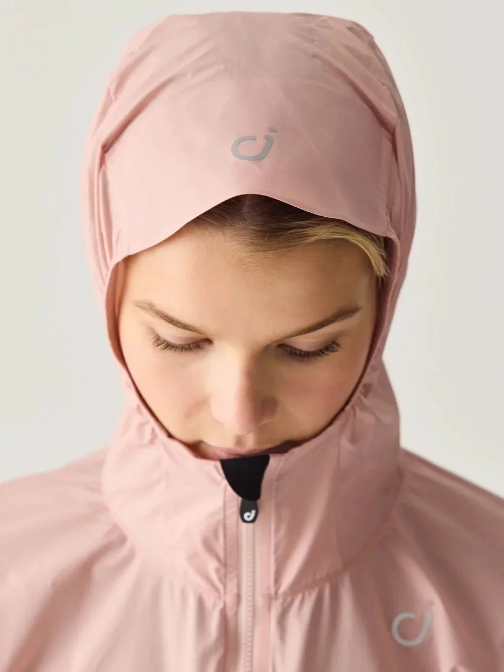 NWT Velocio Women’s UltraPack Jacket - Dusty Rose - Picture 4 of 10